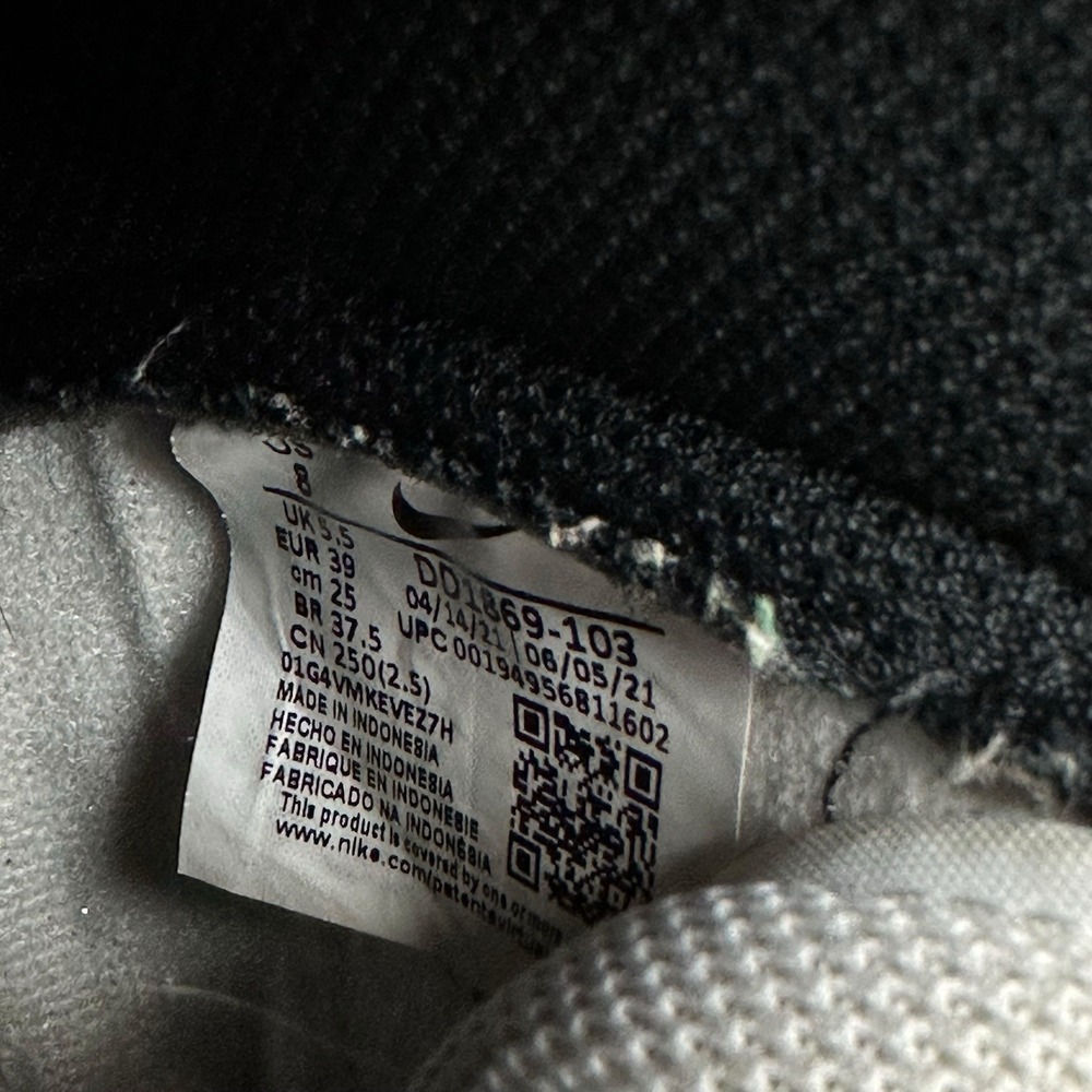 Nike Dunk High Panda‎ Sneakers Women's Size 8 White/Black DD1869 103 - Picture 13 of 13